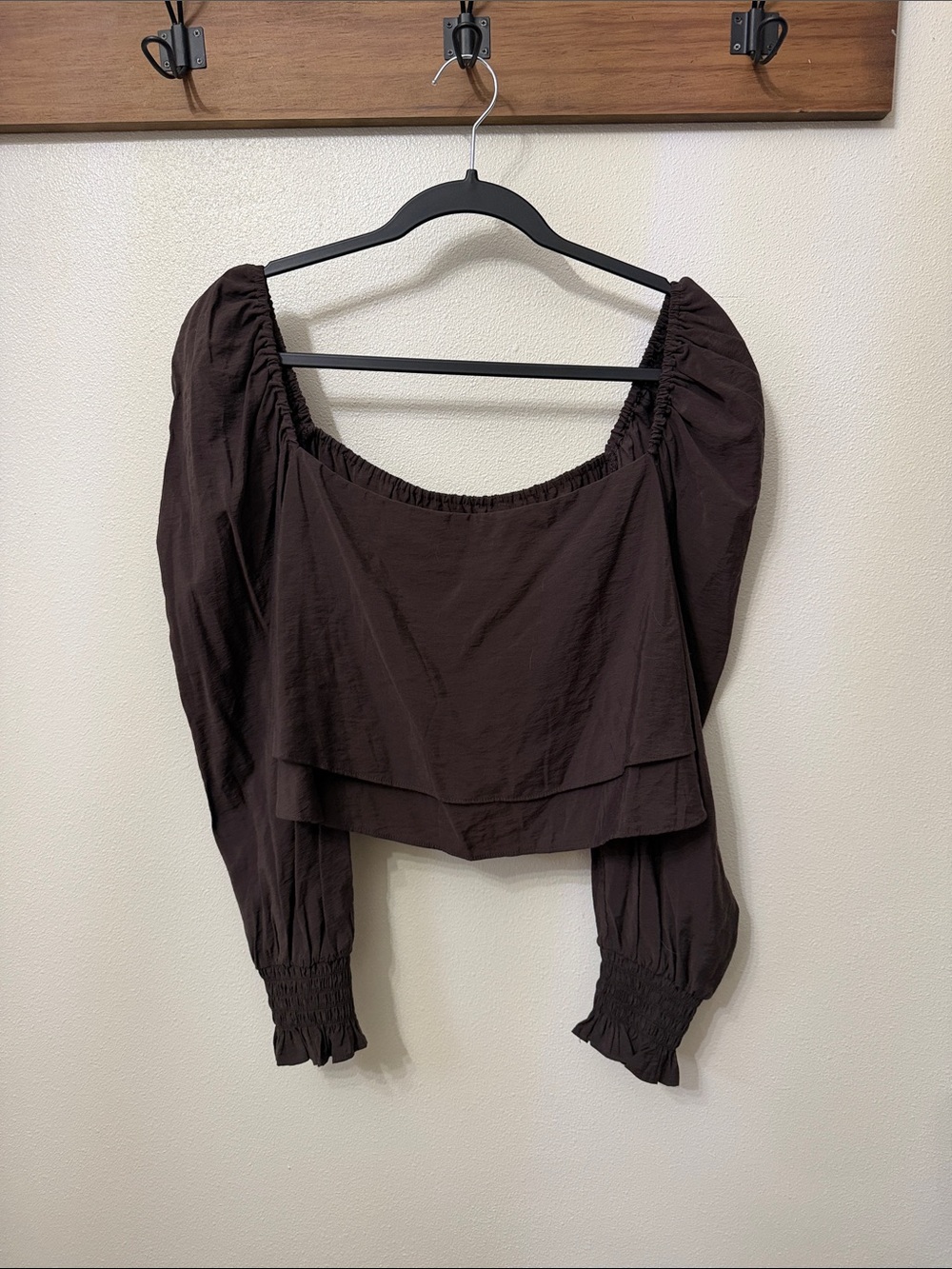 Gianni Bini Smocked Sleeve Square Neck Cropped Top Chocolate Brown